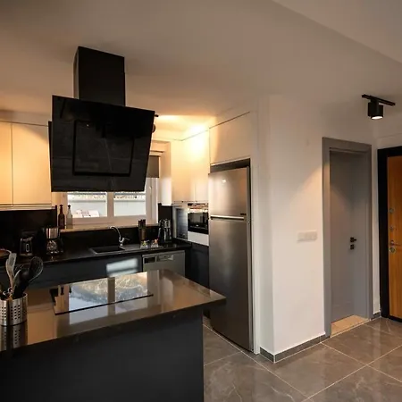 فيلة Sayir 2 Premium Villa's فتحية