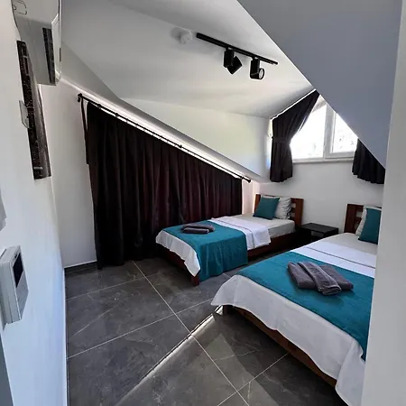 Sayir 2 Premium Villa's